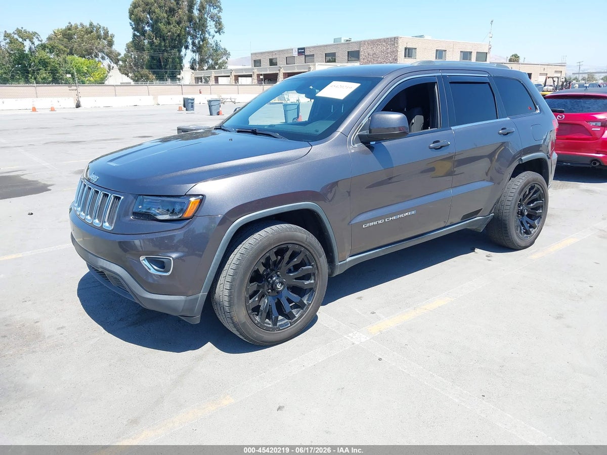2015 JEEP GRAND CHEROKEE LAREDO — снимка 2