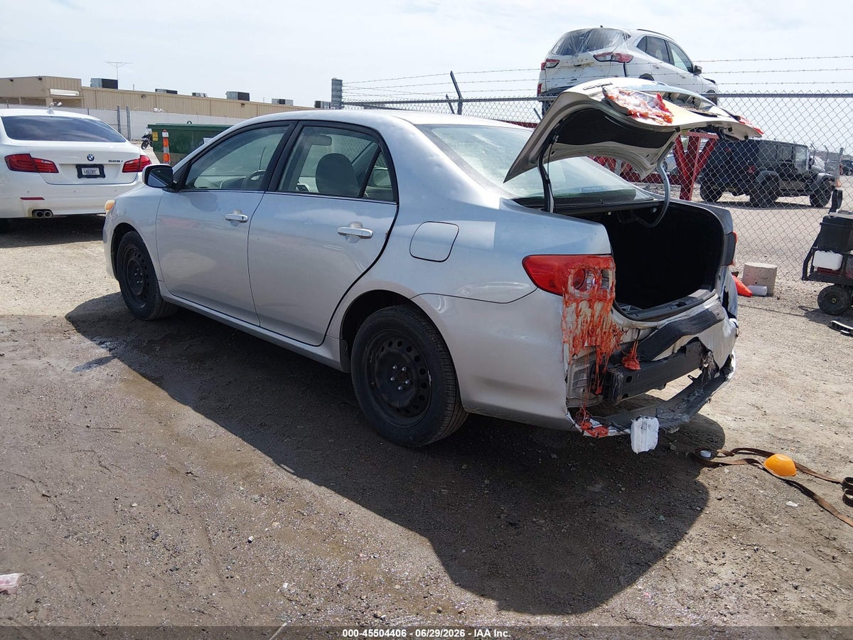 2013 TOYOTA COROLLA LE — снимка 3