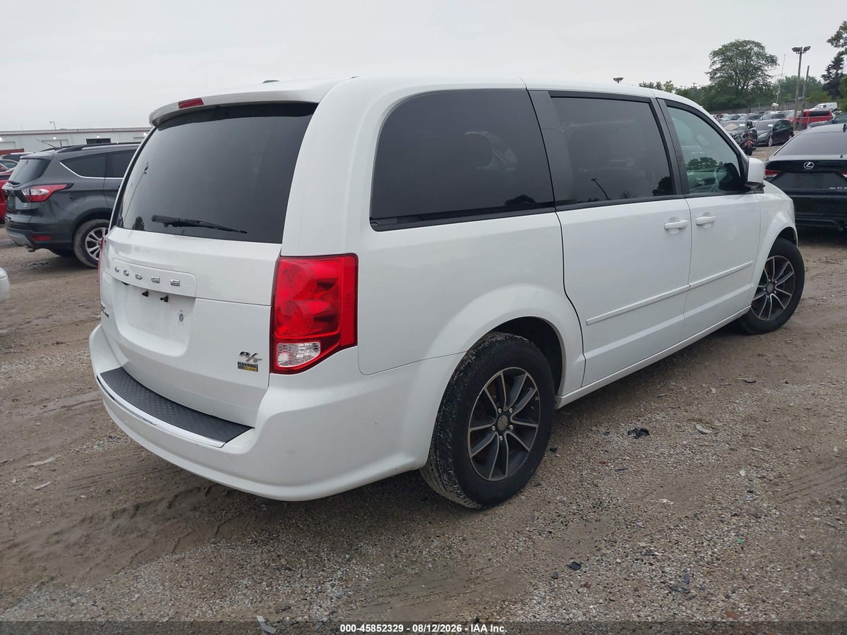 2016 DODGE GRAND CARAVAN R/T — снимка 4