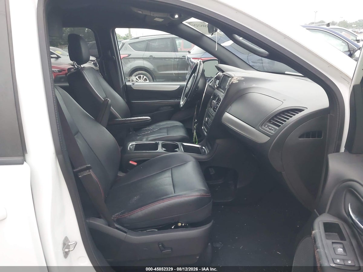 2016 DODGE GRAND CARAVAN R/T — снимка 5