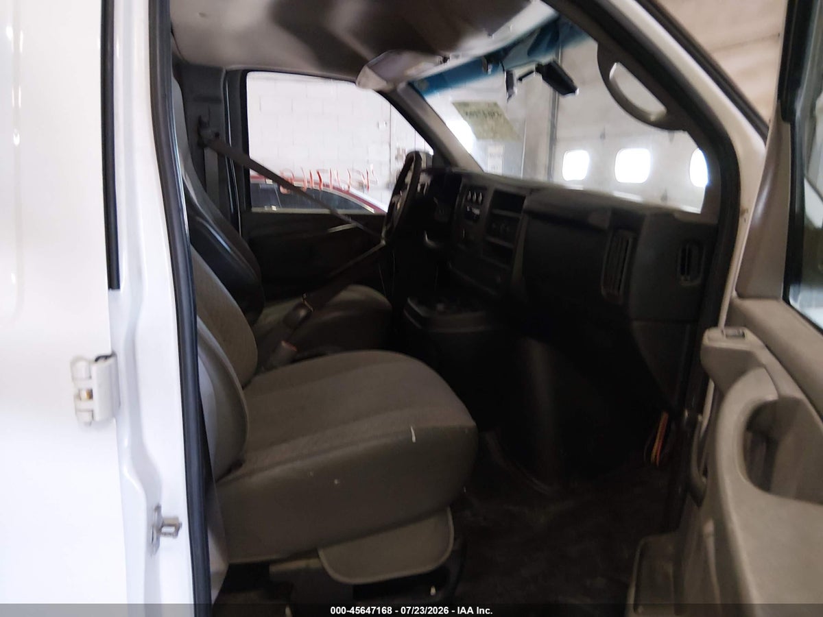 2013 CHEVROLET EXPRESS 2500 WORK VAN — снимка 5
