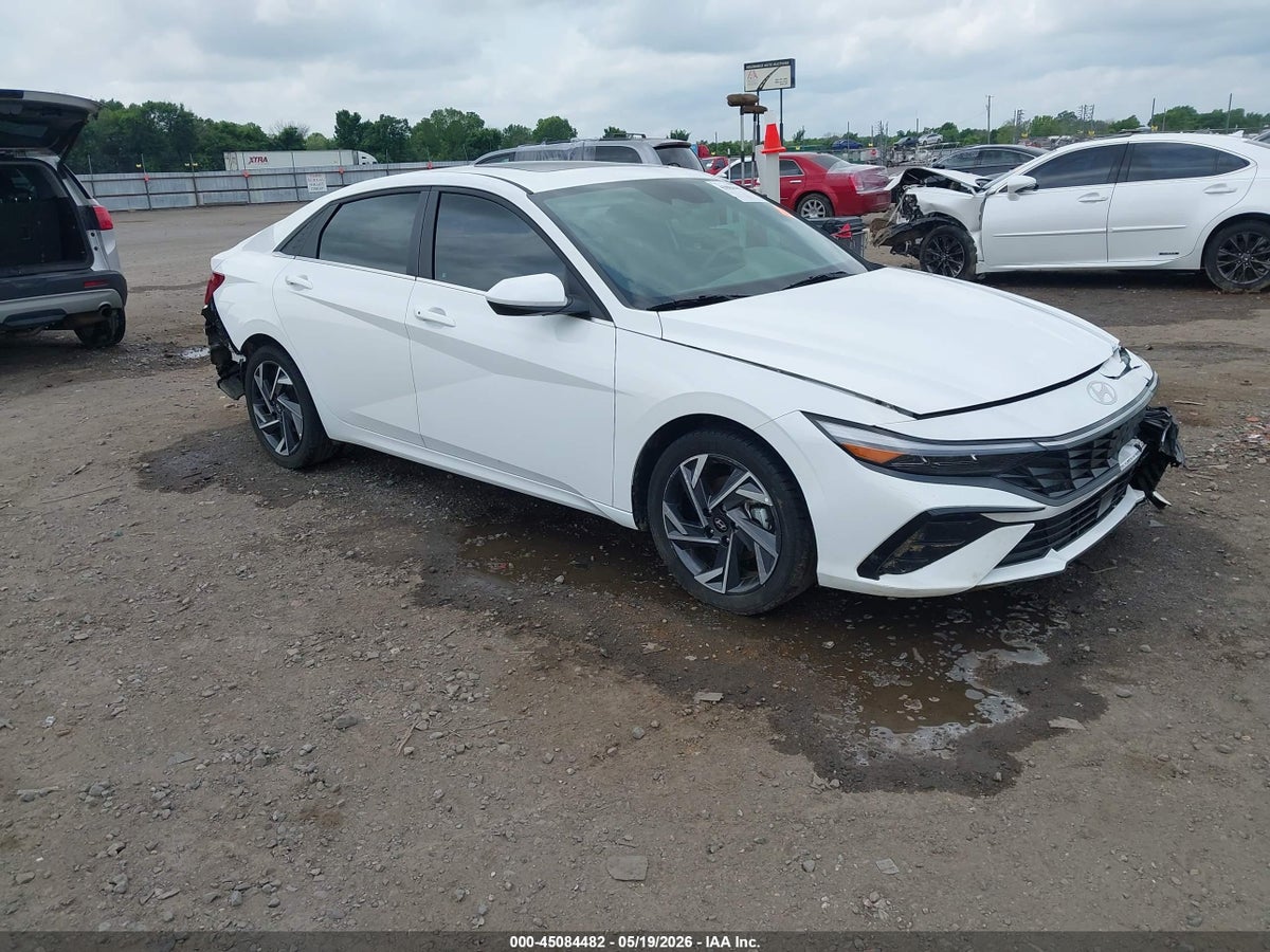 2024 HYUNDAI ELANTRA SEL