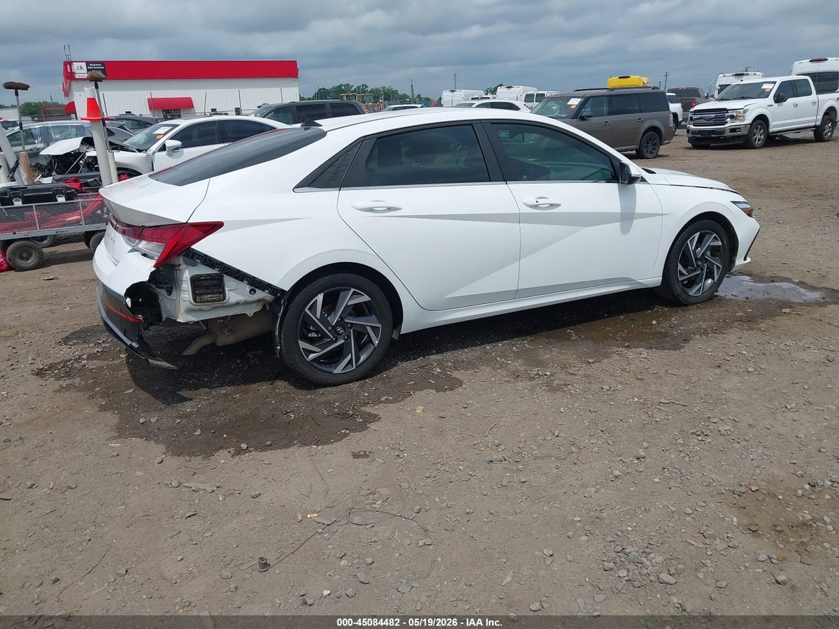 2024 HYUNDAI ELANTRA SEL — снимка 4