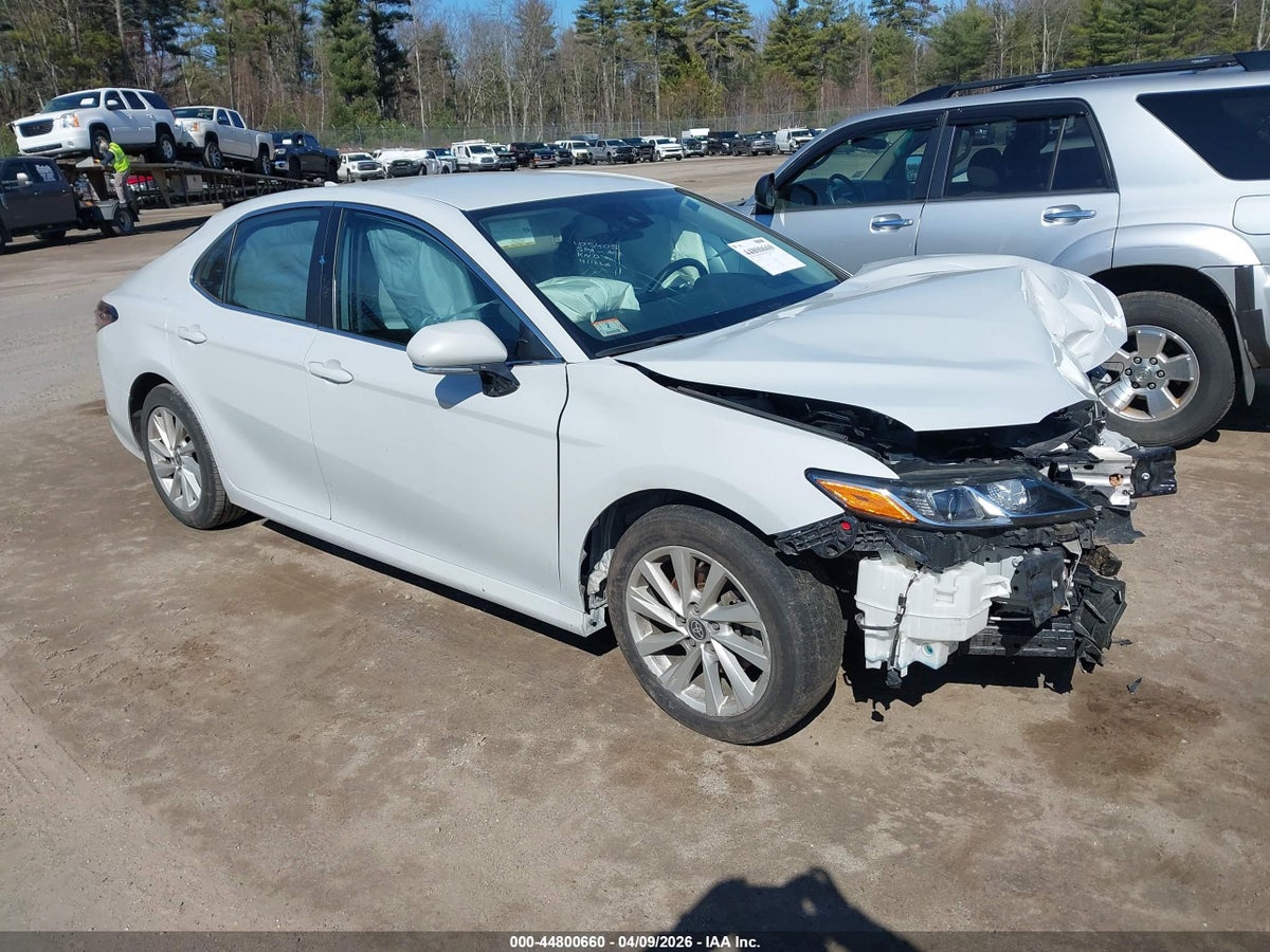 2024 TOYOTA CAMRY LE