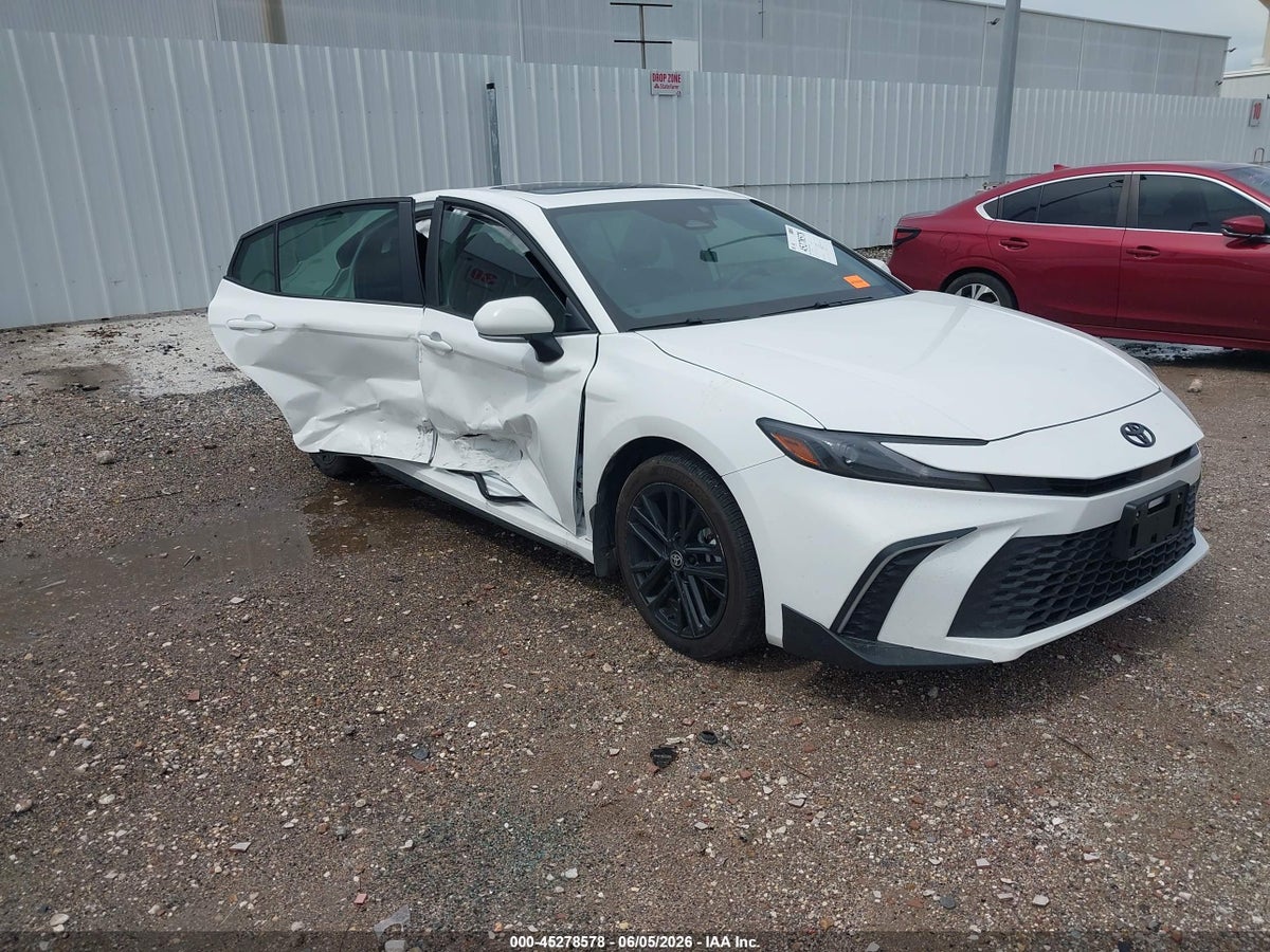 2026 TOYOTA CAMRY SE