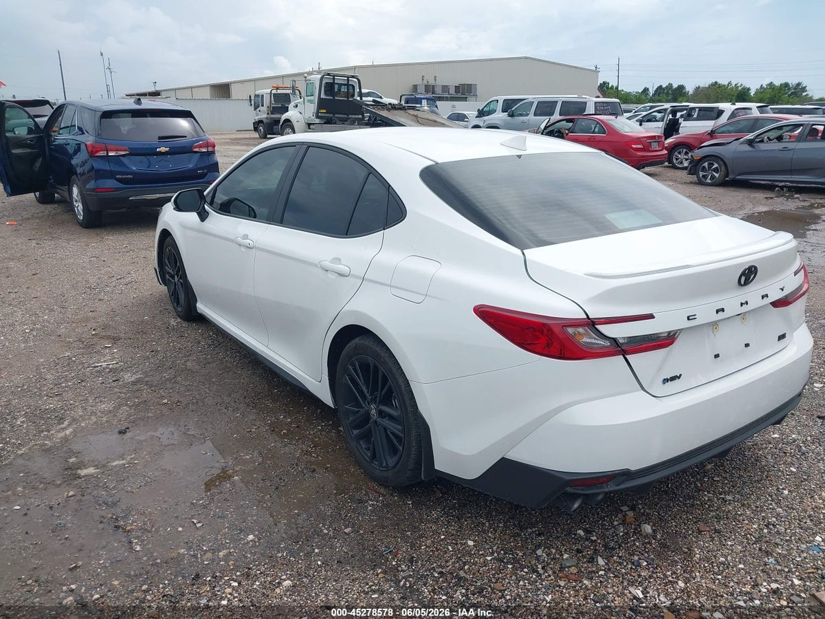 2026 TOYOTA CAMRY SE — снимка 3