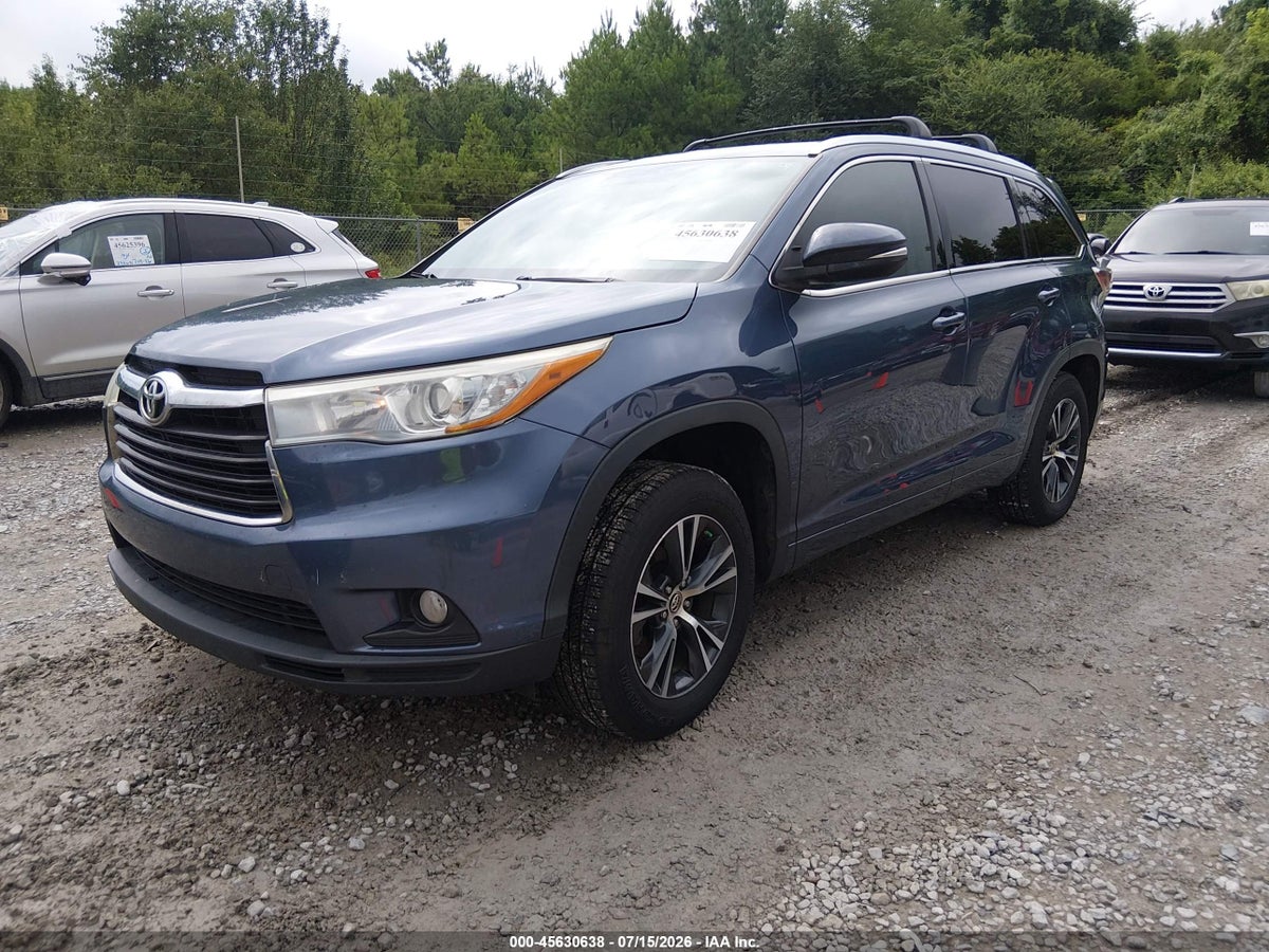2016 TOYOTA HIGHLANDER XLE V6 — снимка 2