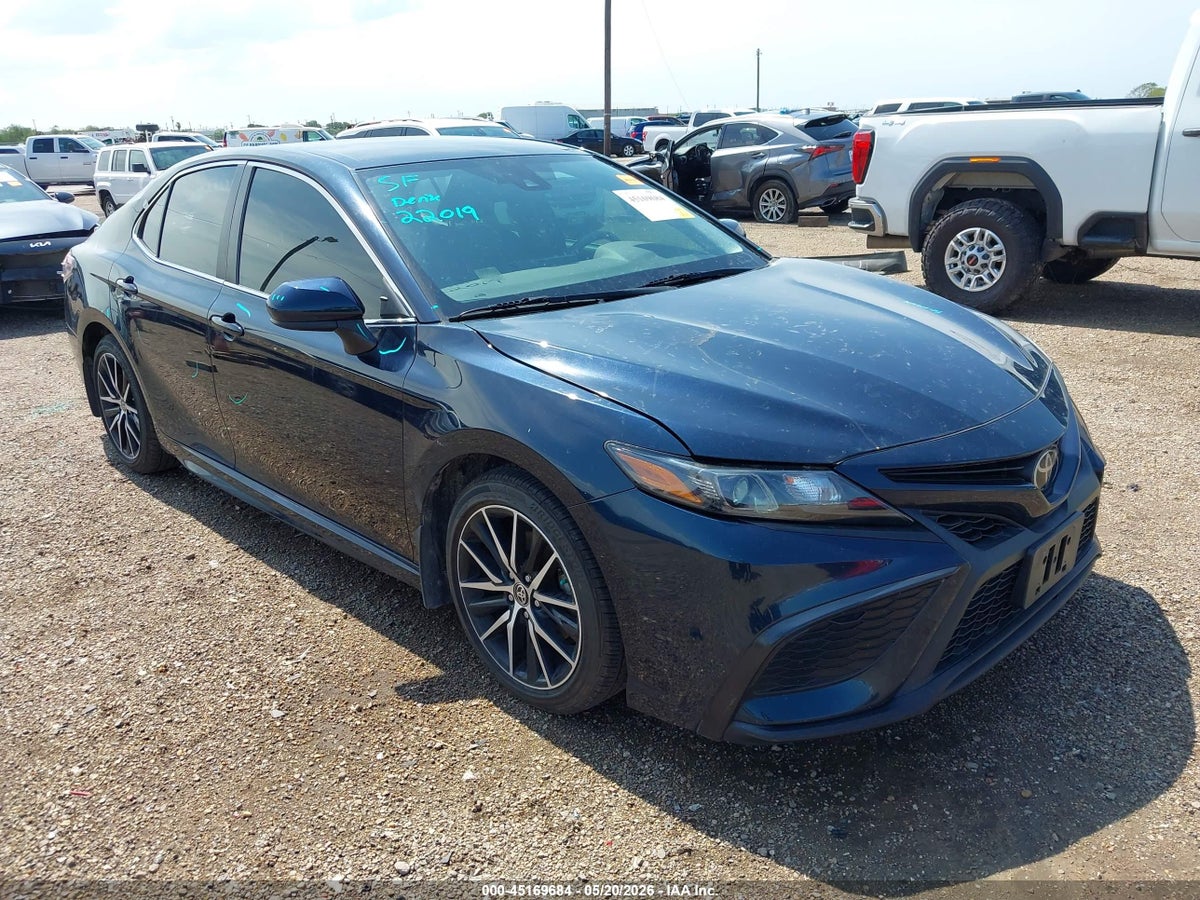 2021 TOYOTA CAMRY SE