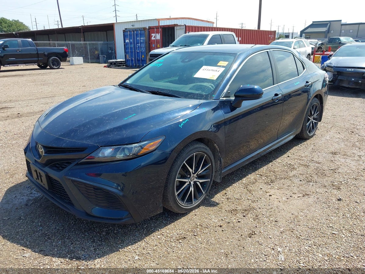 2021 TOYOTA CAMRY SE — снимка 2