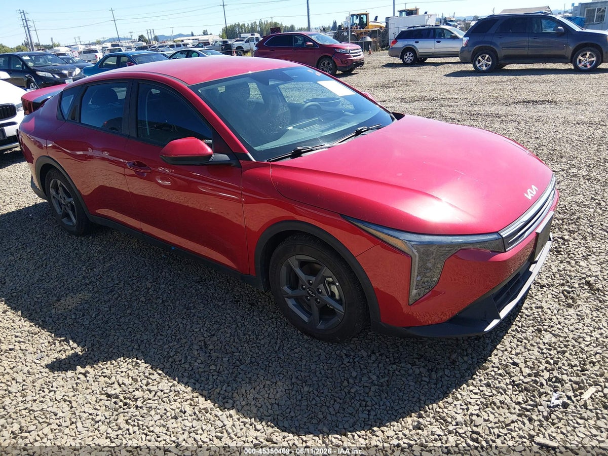 2025 KIA K4 LXS