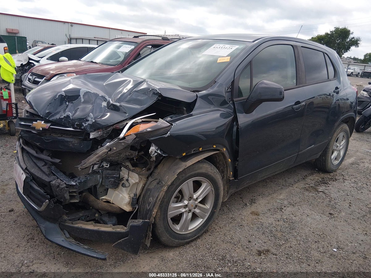2021 CHEVROLET TRAX FWD LS — снимка 2