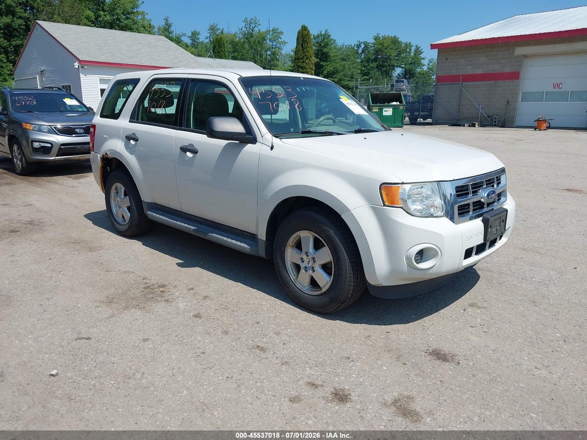 2012 FORD ESCAPE XLS