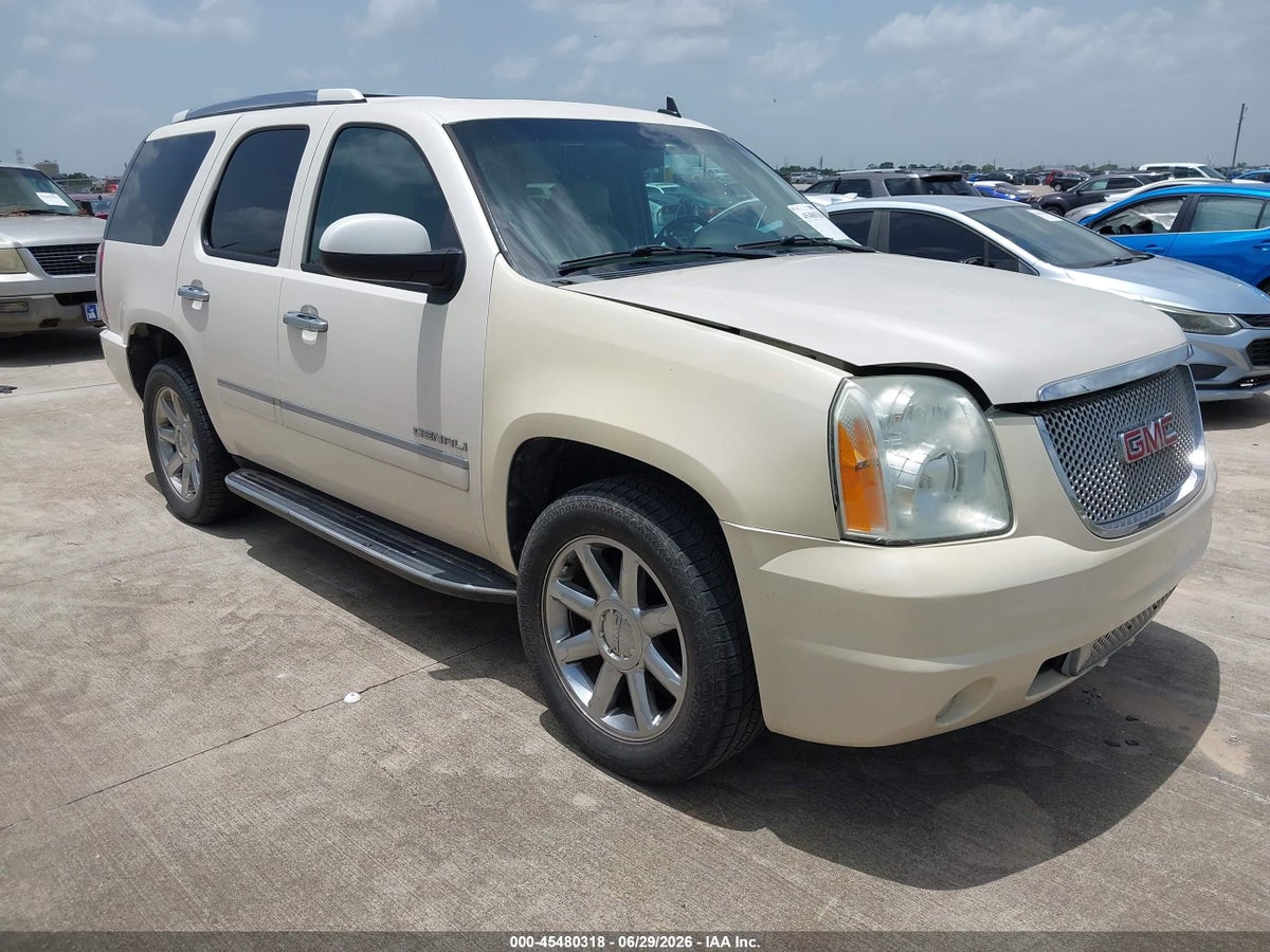 2013 GMC YUKON DENALI