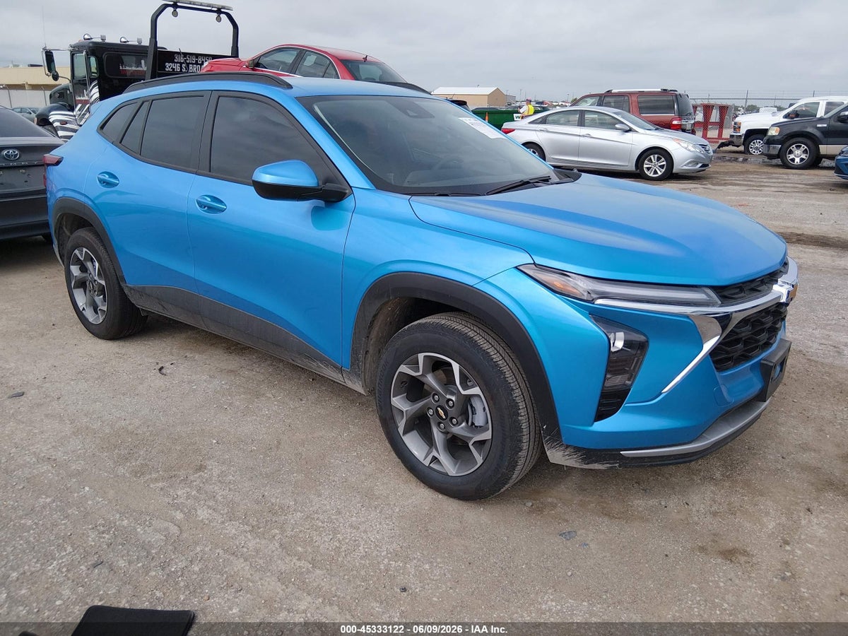 2026 CHEVROLET TRAX FWD LT