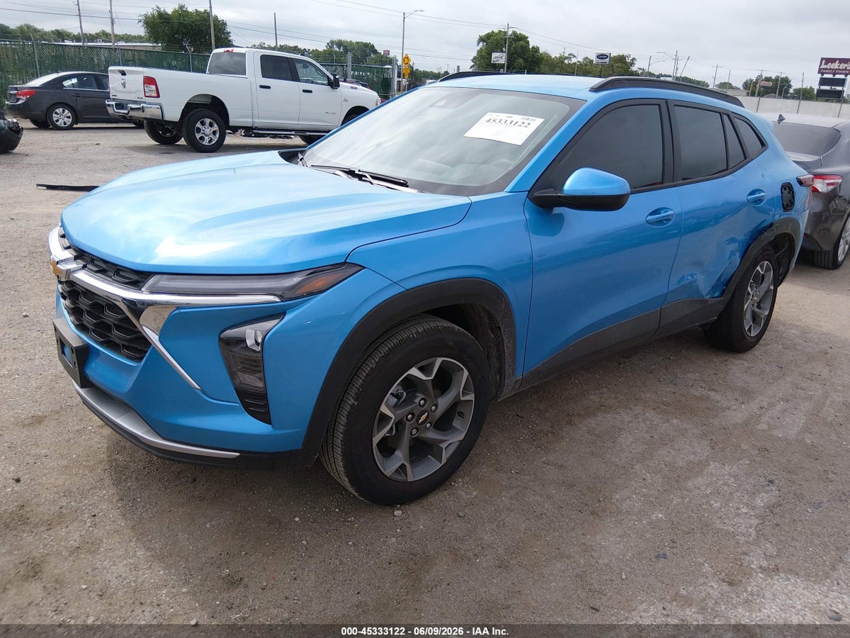2026 CHEVROLET TRAX FWD LT — снимка 2