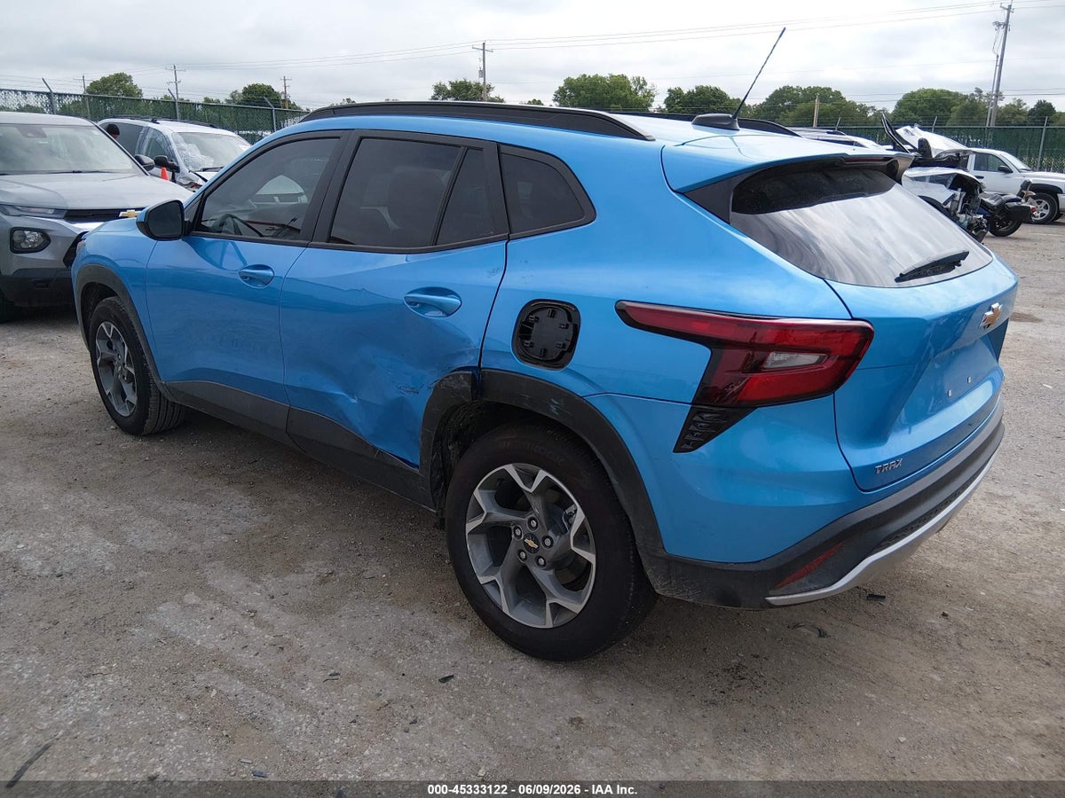 2026 CHEVROLET TRAX FWD LT — снимка 3