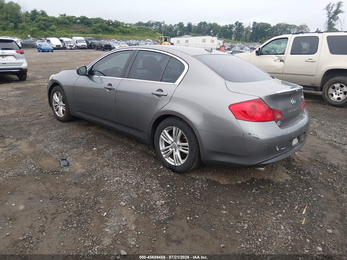 2013 INFINITI G37X — снимка 3