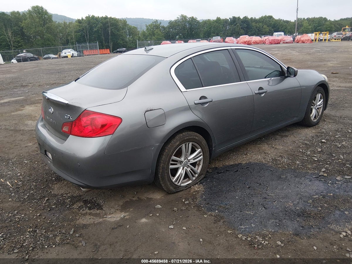 2013 INFINITI G37X — снимка 4