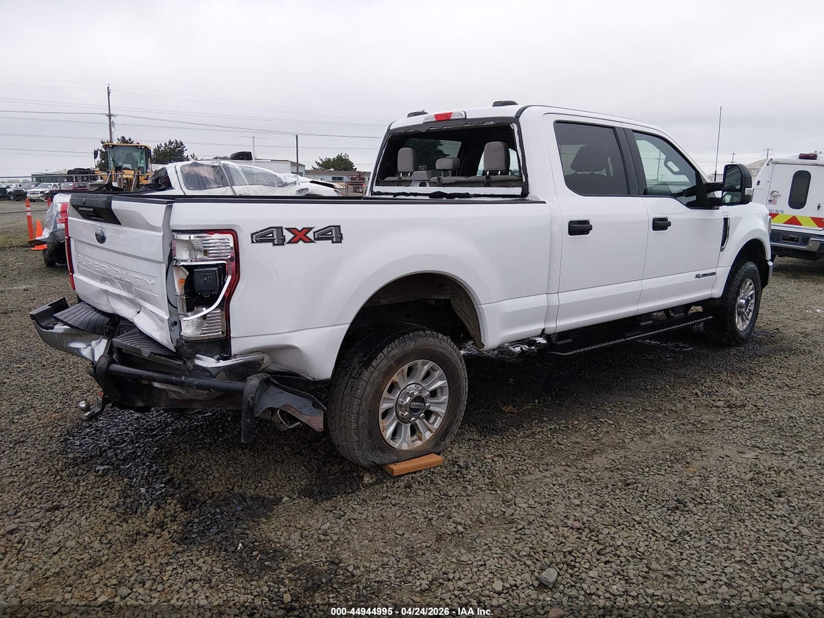 2022 FORD F-250 XLT — снимка 4