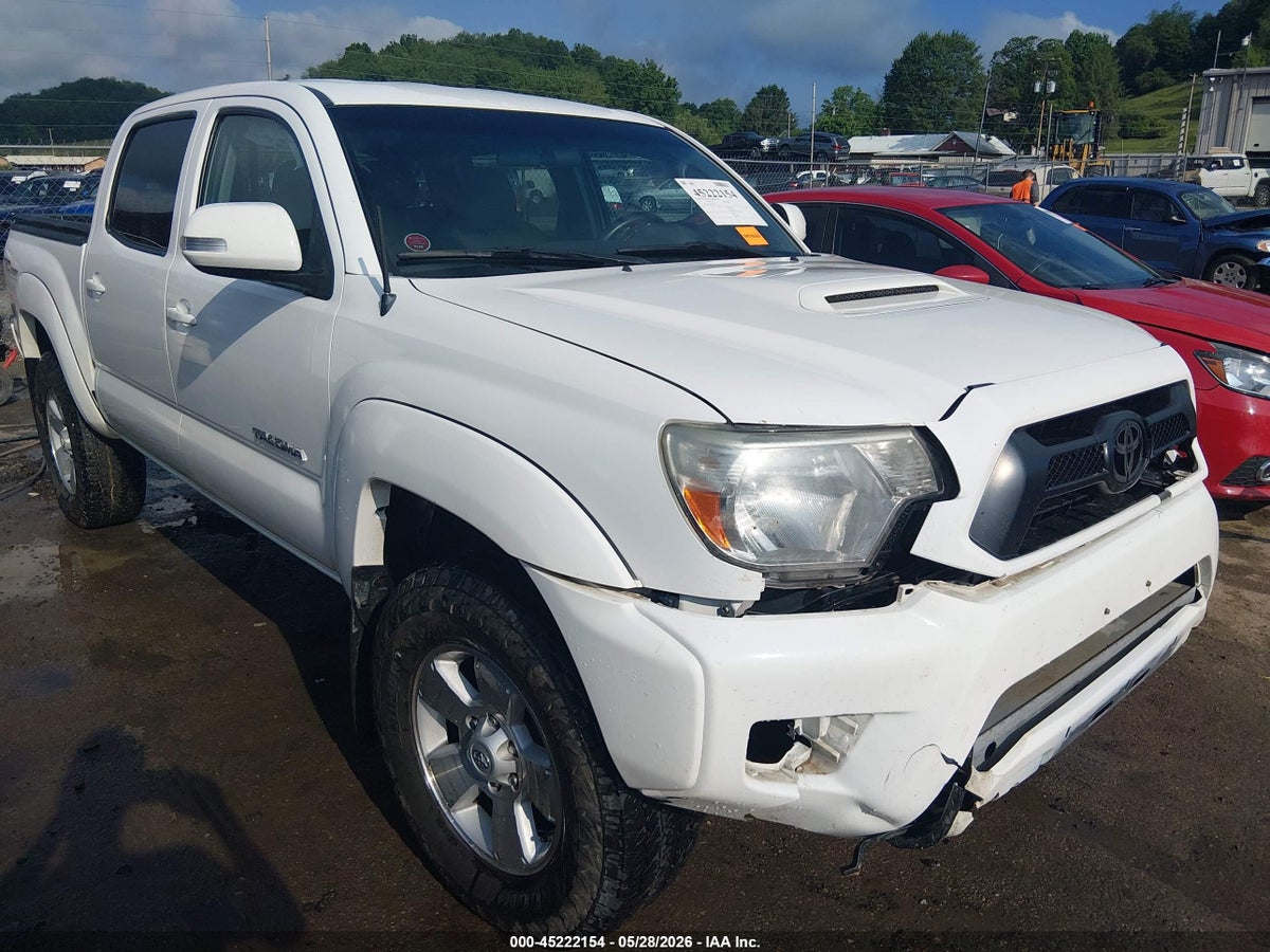 2015 TOYOTA TACOMA BASE V6