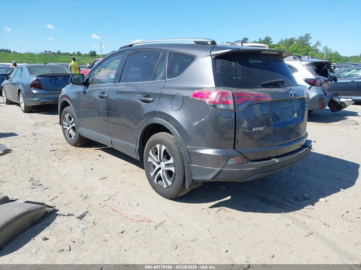 2018 TOYOTA RAV4 LE — снимка 3