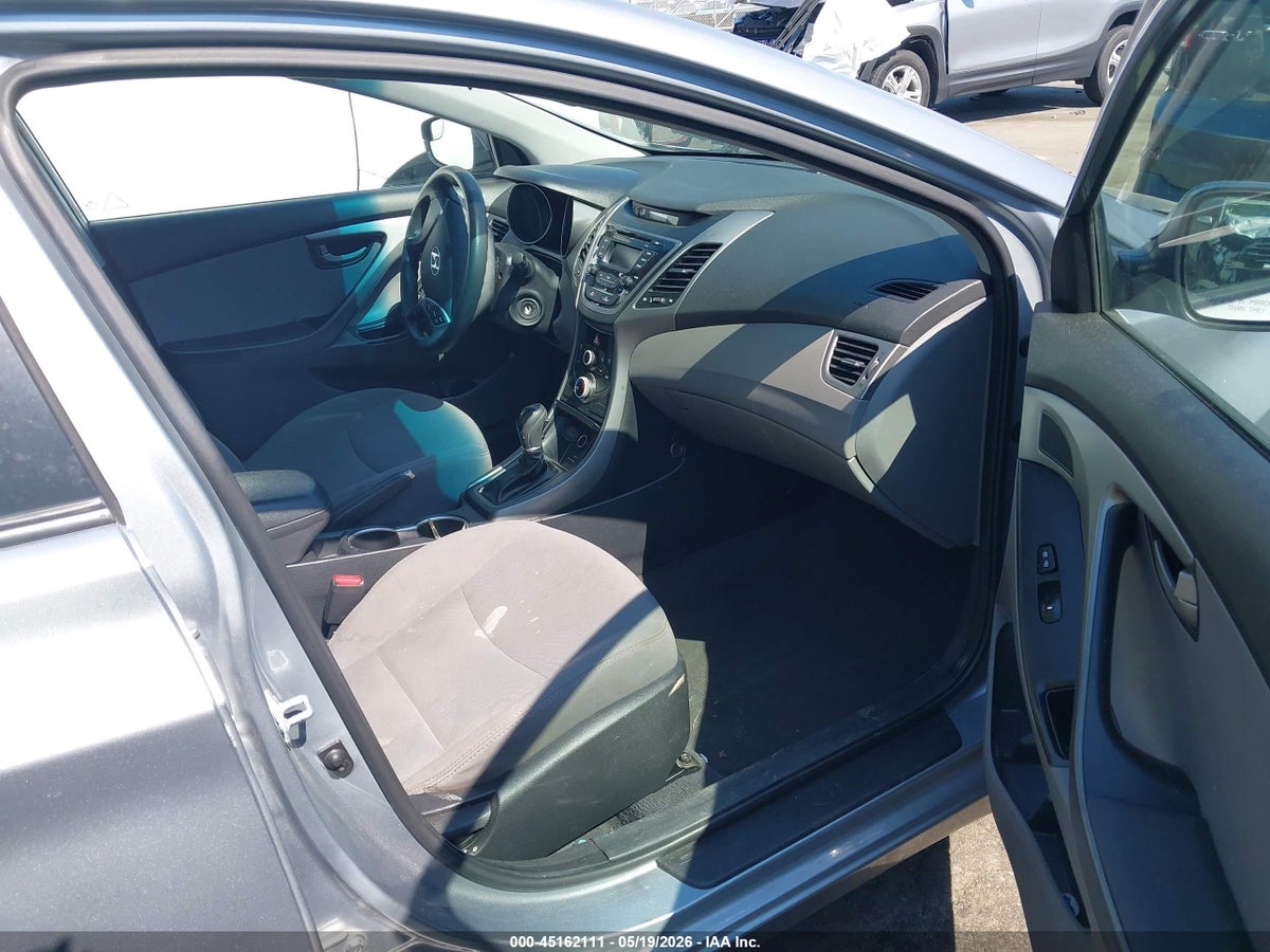 2015 HYUNDAI ELANTRA SE — снимка 5