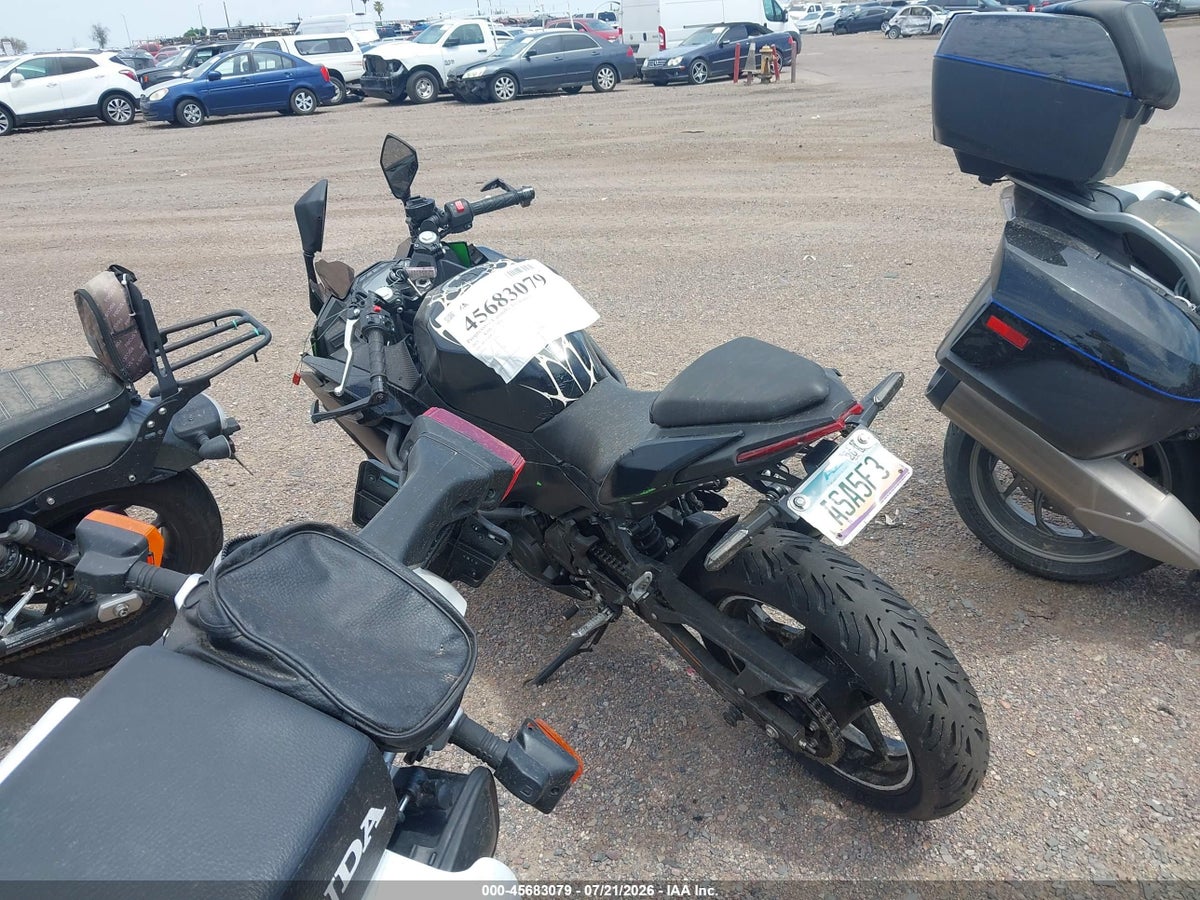 2025 KAWASAKI EX500 H — снимка 3
