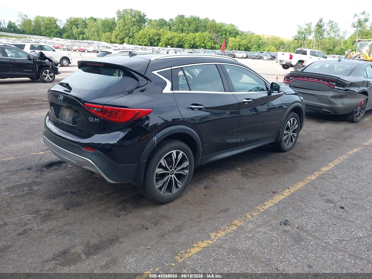 2018 INFINITI QX30 LUXE — снимка 4