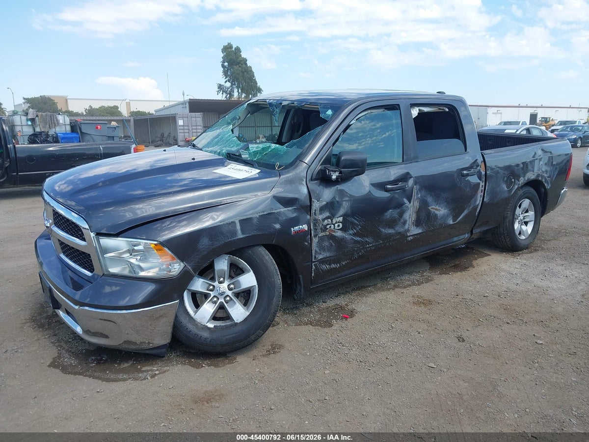 2020 RAM 1500 CLASSIC SLT 4X4 6'4 BOX — снимка 2