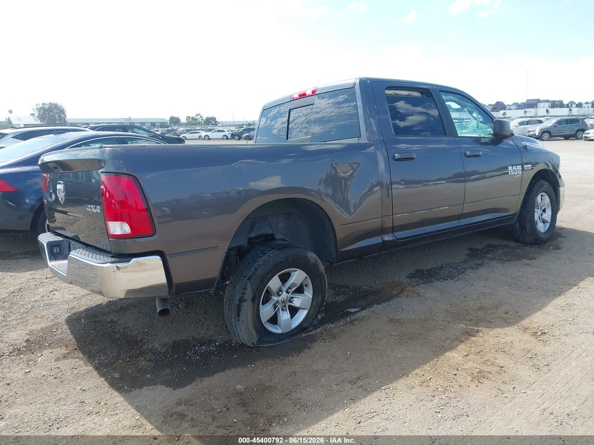 2020 RAM 1500 CLASSIC SLT 4X4 6'4 BOX — снимка 4