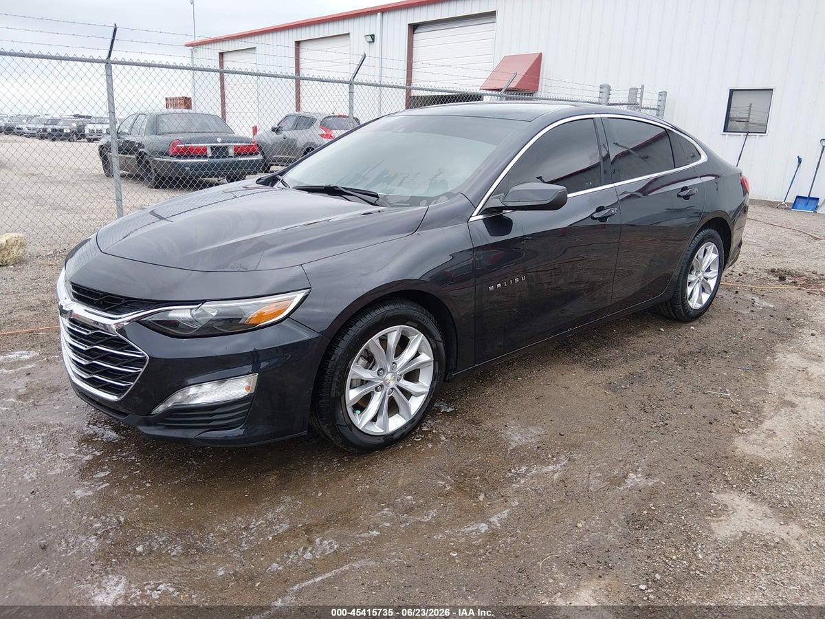 2023 CHEVROLET MALIBU FWD 1LT — снимка 2