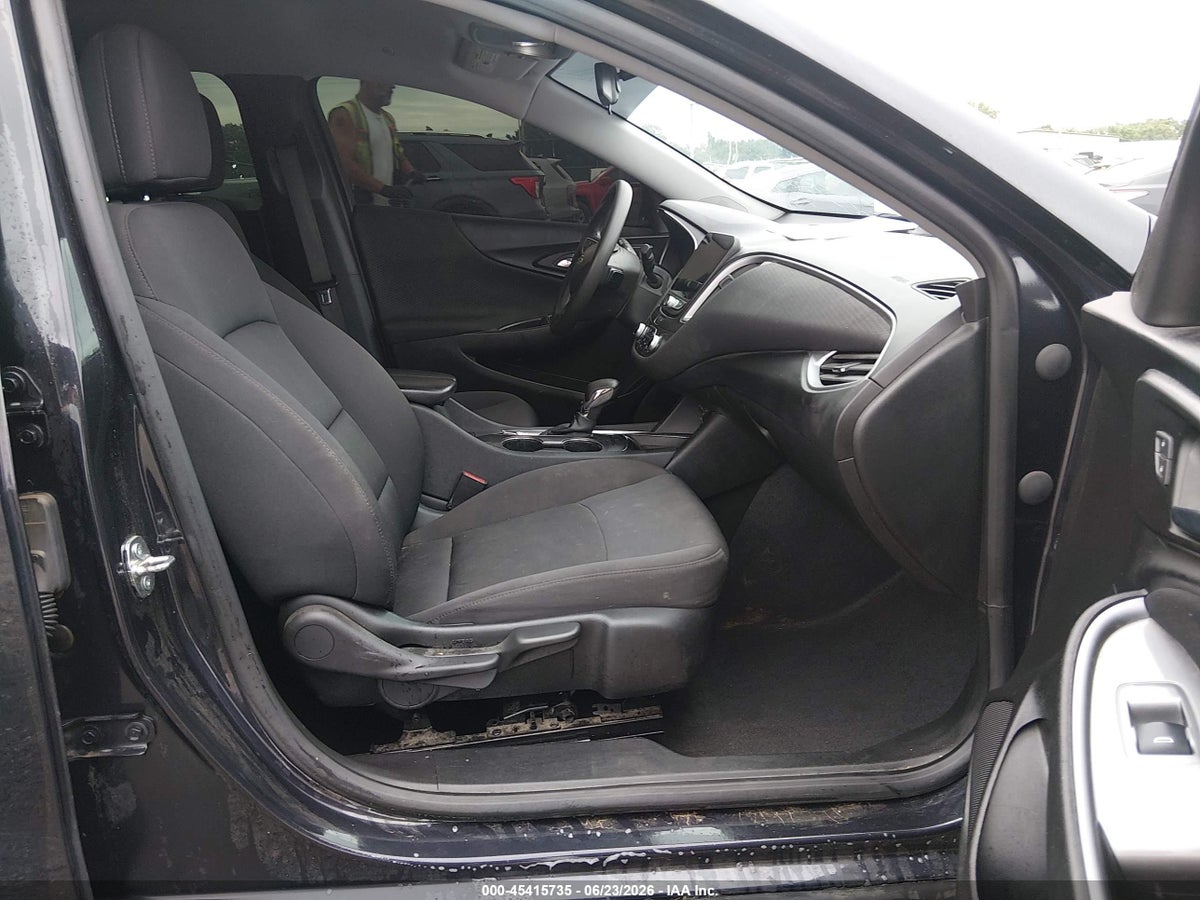 2023 CHEVROLET MALIBU FWD 1LT — снимка 5