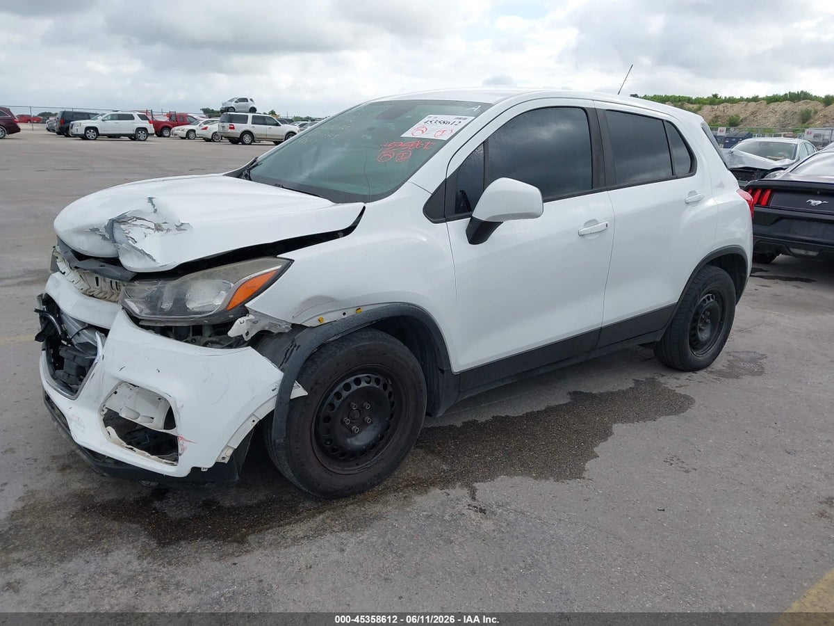 2017 CHEVROLET TRAX LS — снимка 2