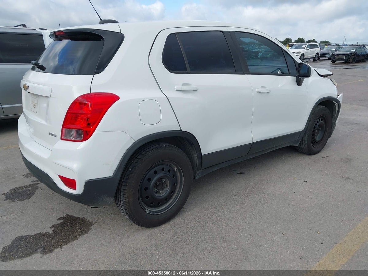 2017 CHEVROLET TRAX LS — снимка 4