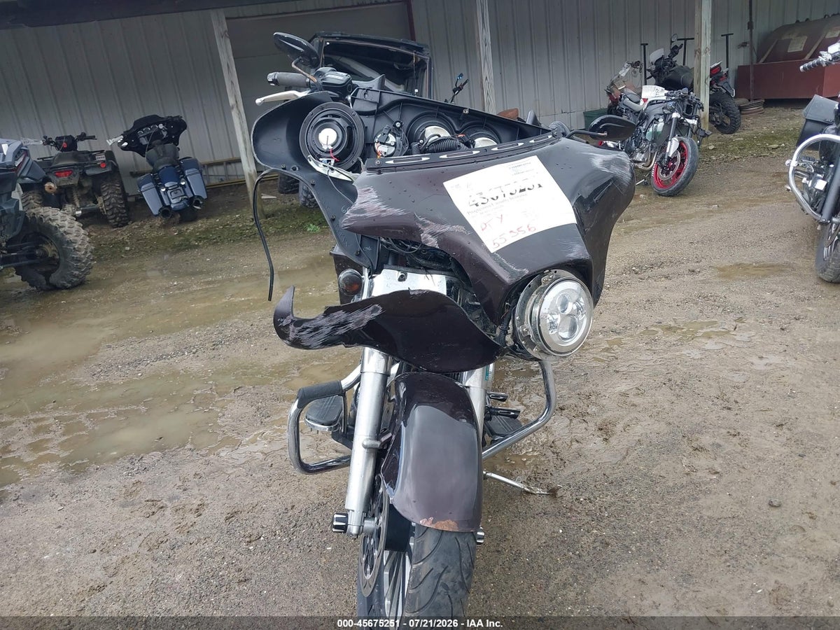 2011 HARLEY-DAVIDSON FLHX — снимка 5