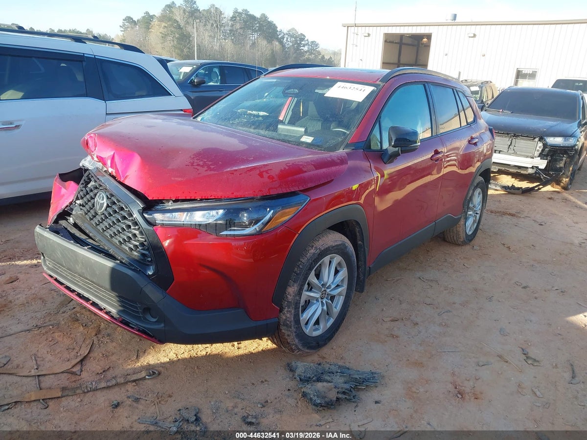 2025 TOYOTA COROLLA CROSS LE — снимка 2