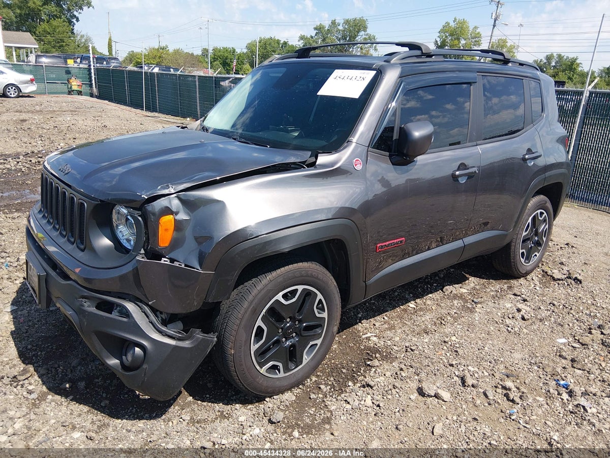 2017 JEEP RENEGADE TRAILHAWK 4X4 — снимка 2