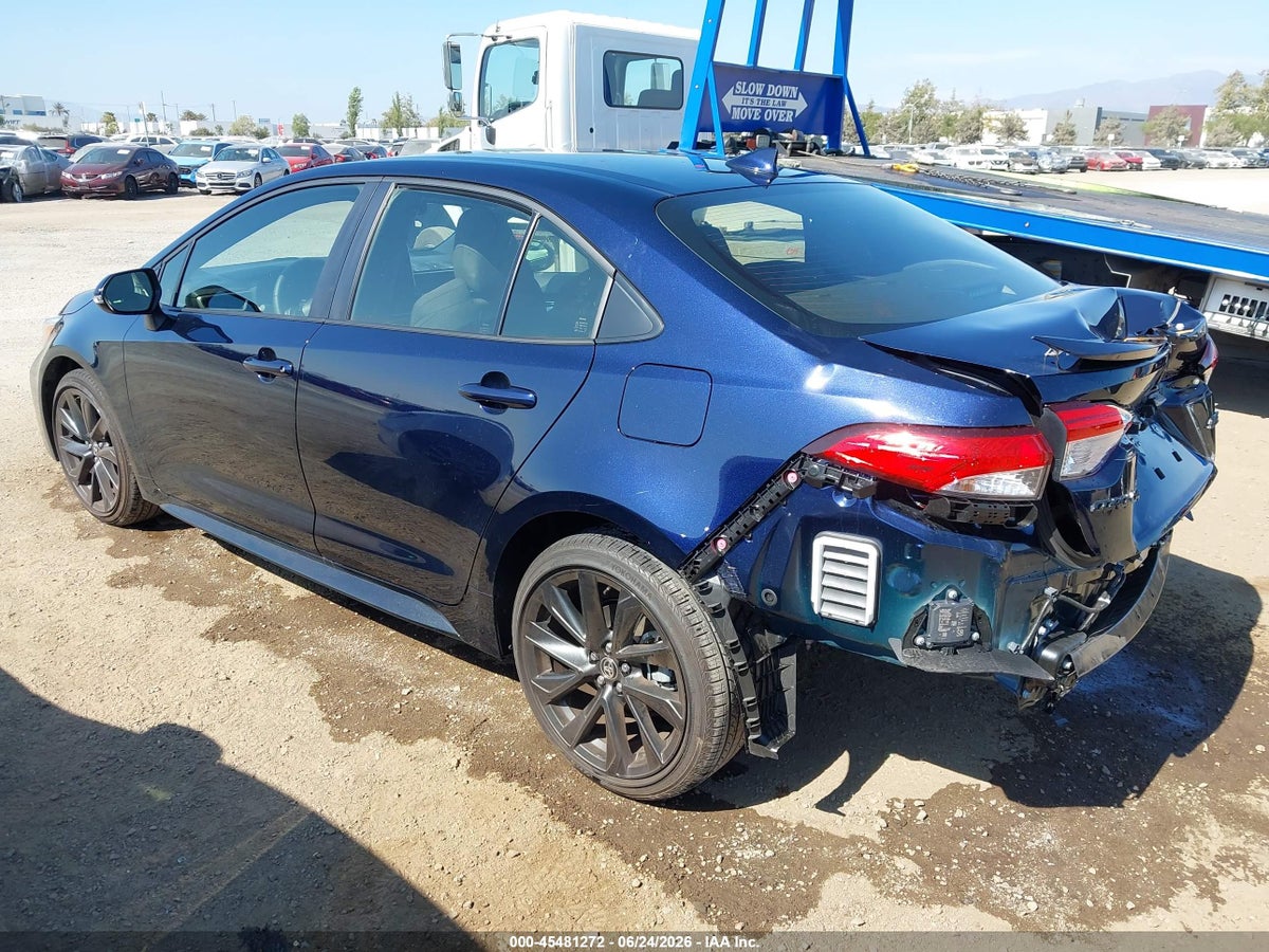 2026 TOYOTA COROLLA SE — снимка 3