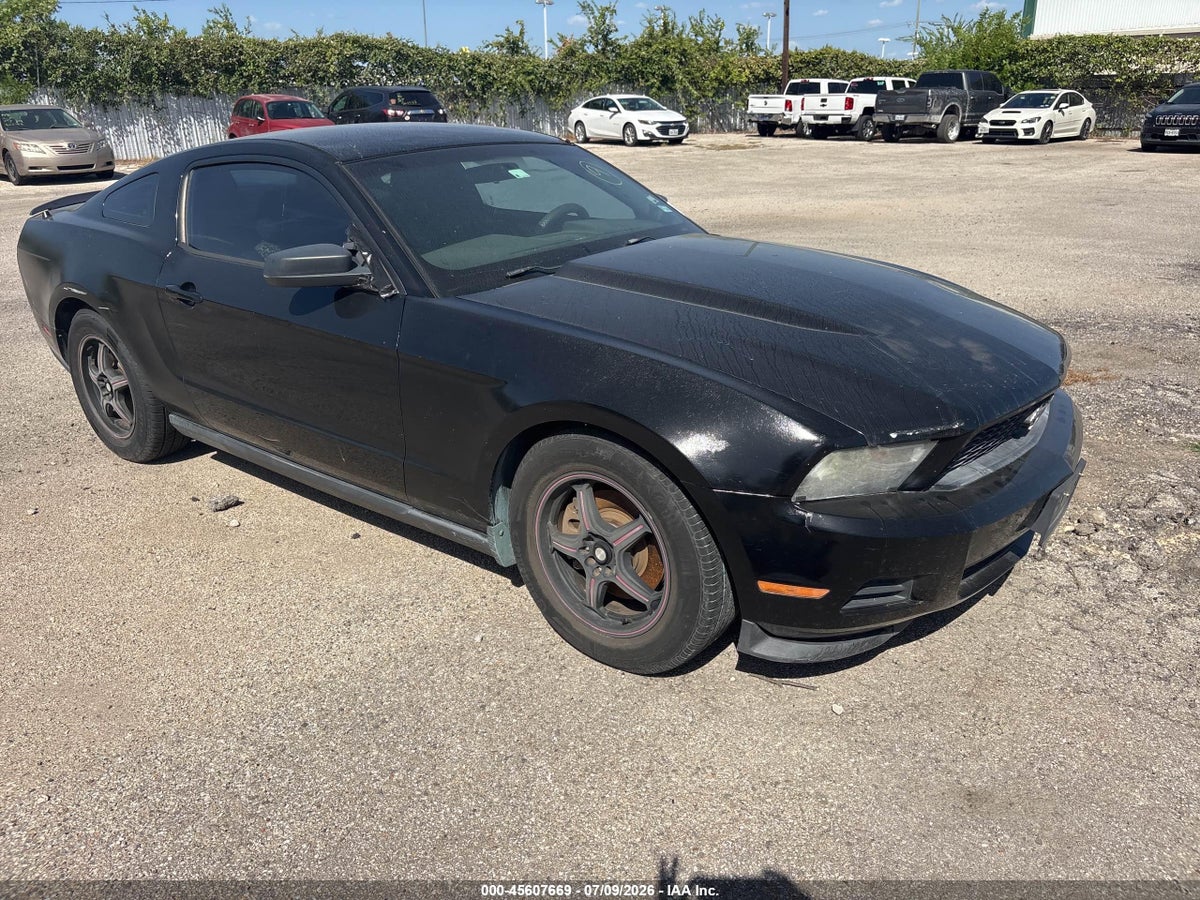 2012 FORD MUSTANG V6