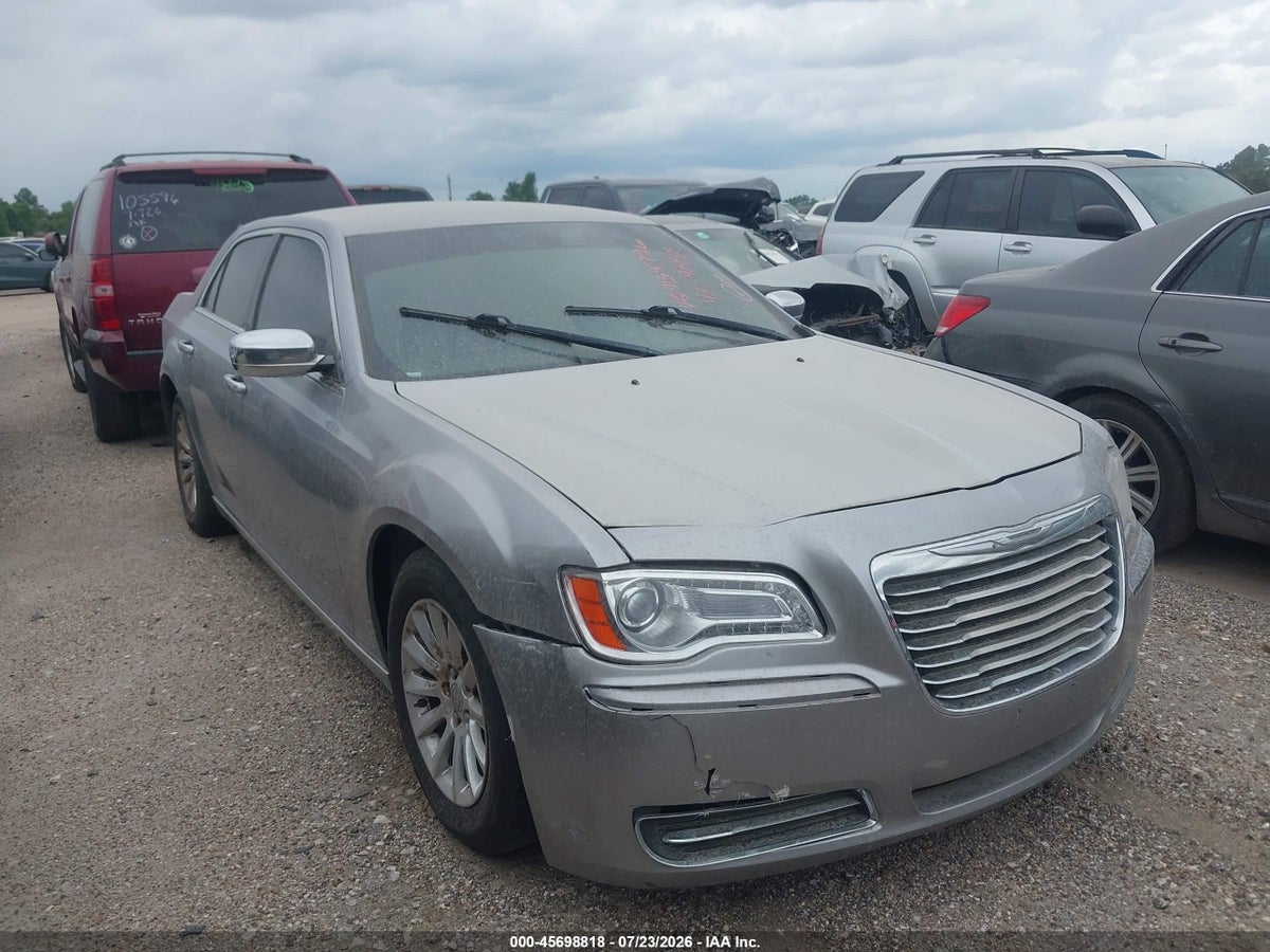 2013 CHRYSLER 300 MOTOWN