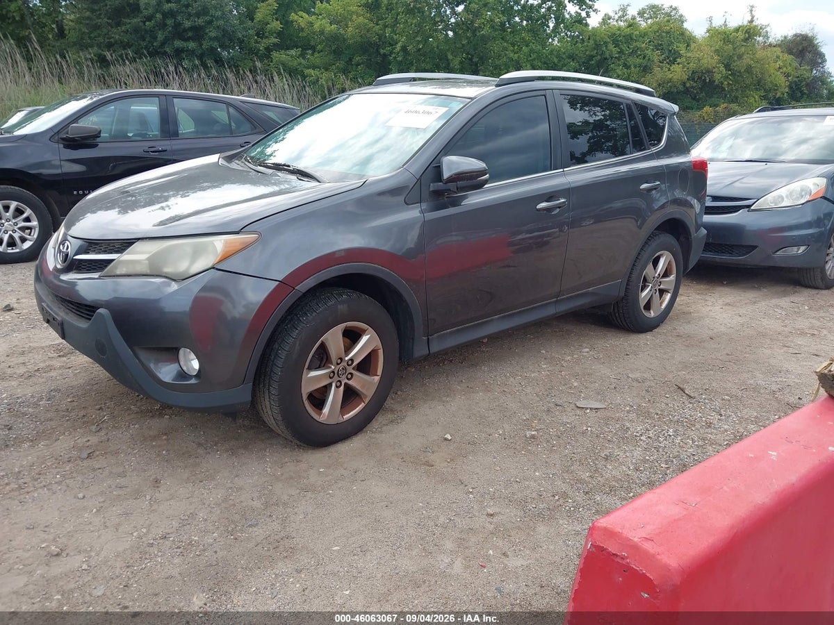 2015 TOYOTA RAV4 XLE — снимка 2