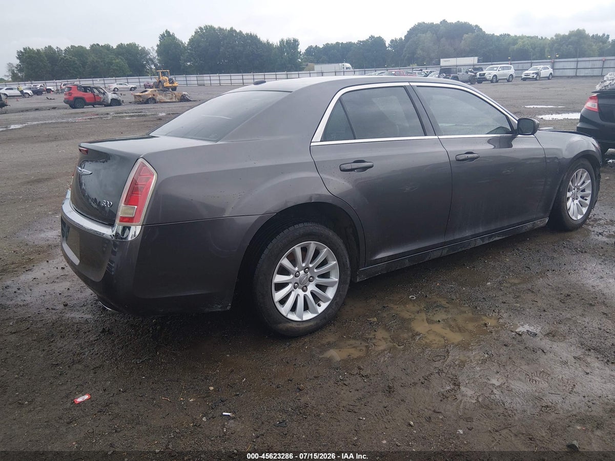 2013 CHRYSLER 300 MOTOWN — снимка 4