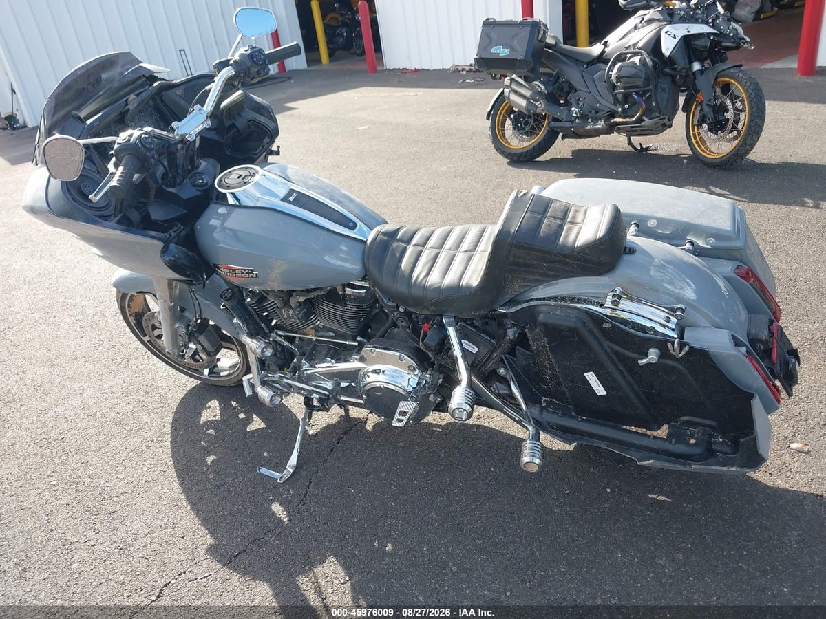 2026 HARLEY-DAVIDSON FLTRX — photo 3