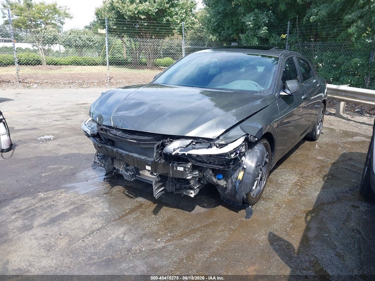 2024 HYUNDAI ELANTRA SEL — снимка 2