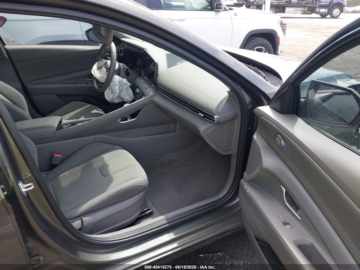 2024 HYUNDAI ELANTRA SEL — снимка 5