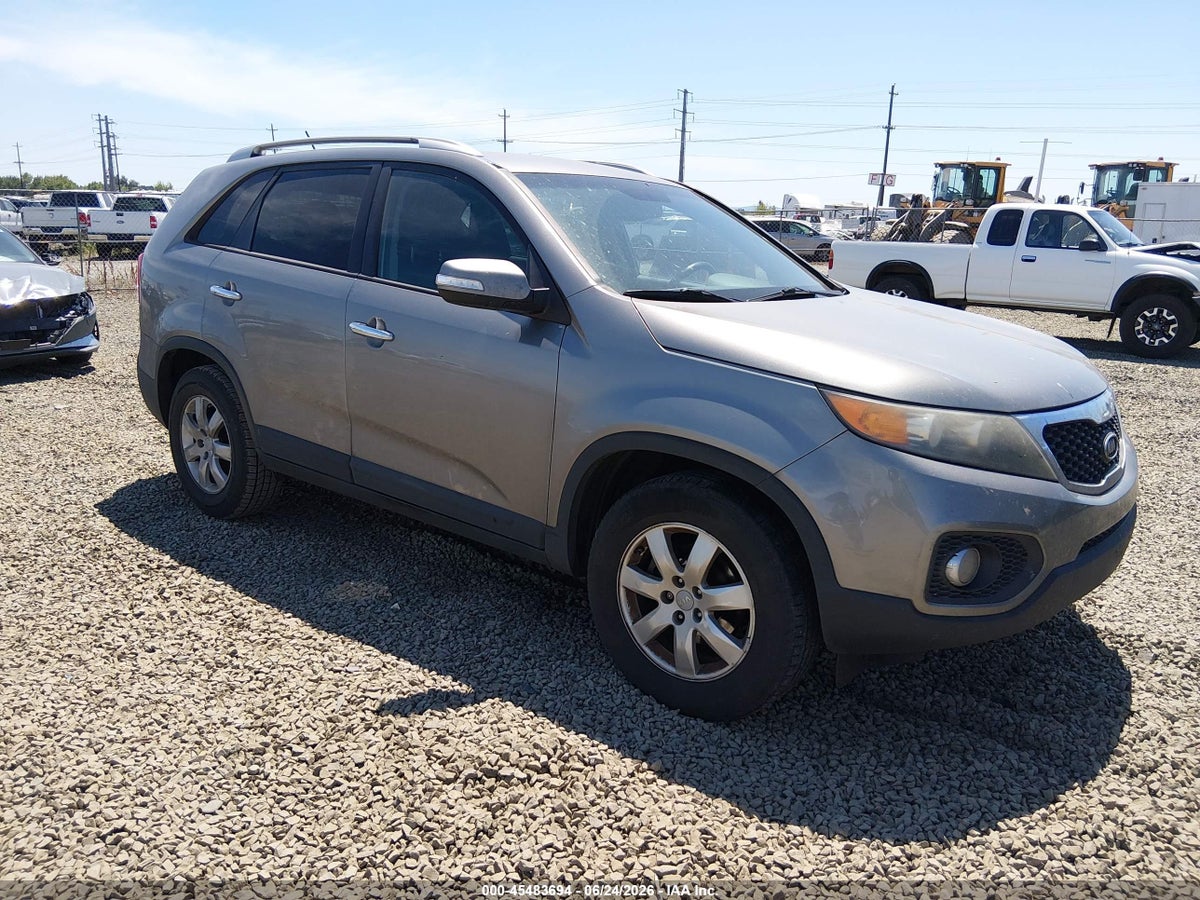 2012 KIA SORENTO LX