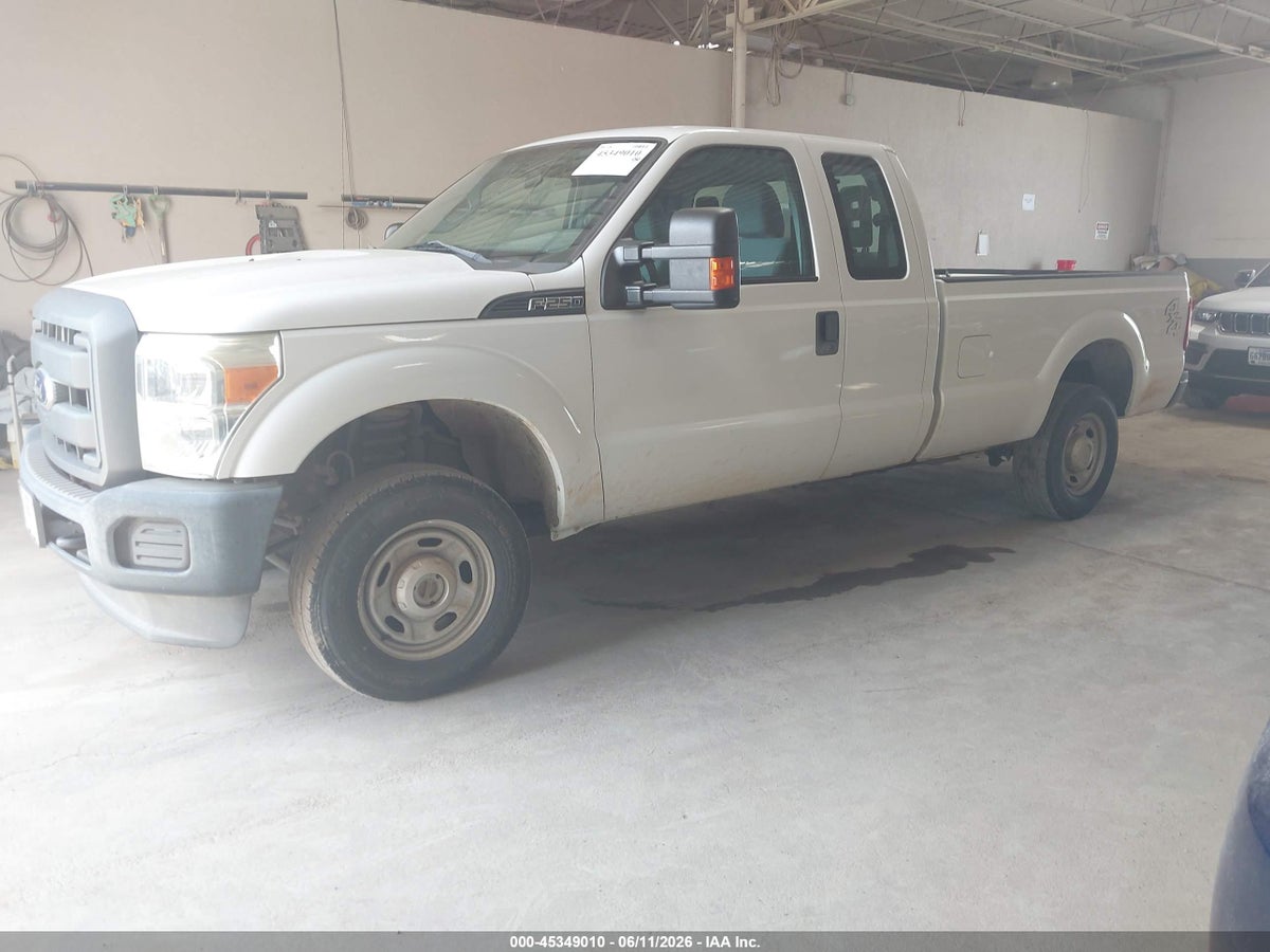 2015 FORD F-250 XL — снимка 2