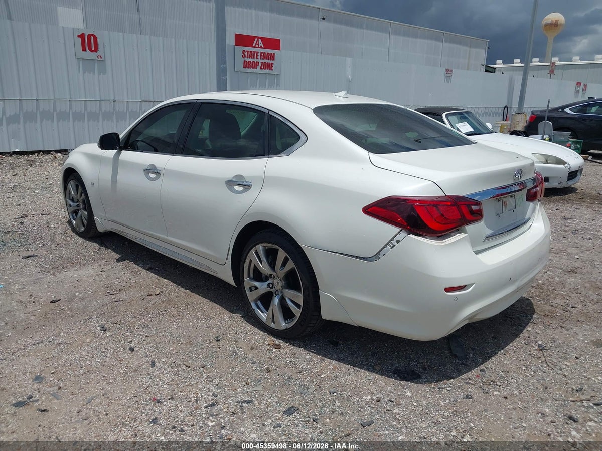2016 INFINITI Q70L 3.7 — снимка 3