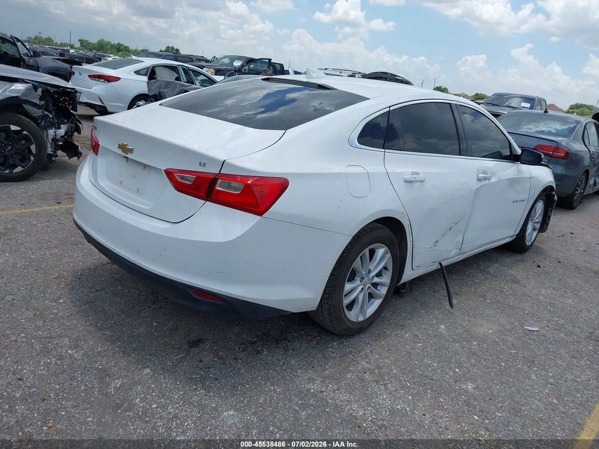 2017 CHEVROLET MALIBU 1LT — снимка 4