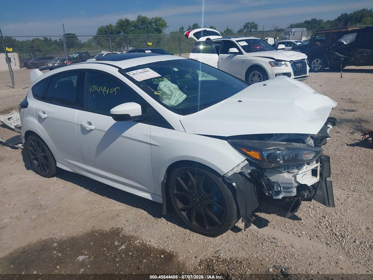 2016 FORD FOCUS RS